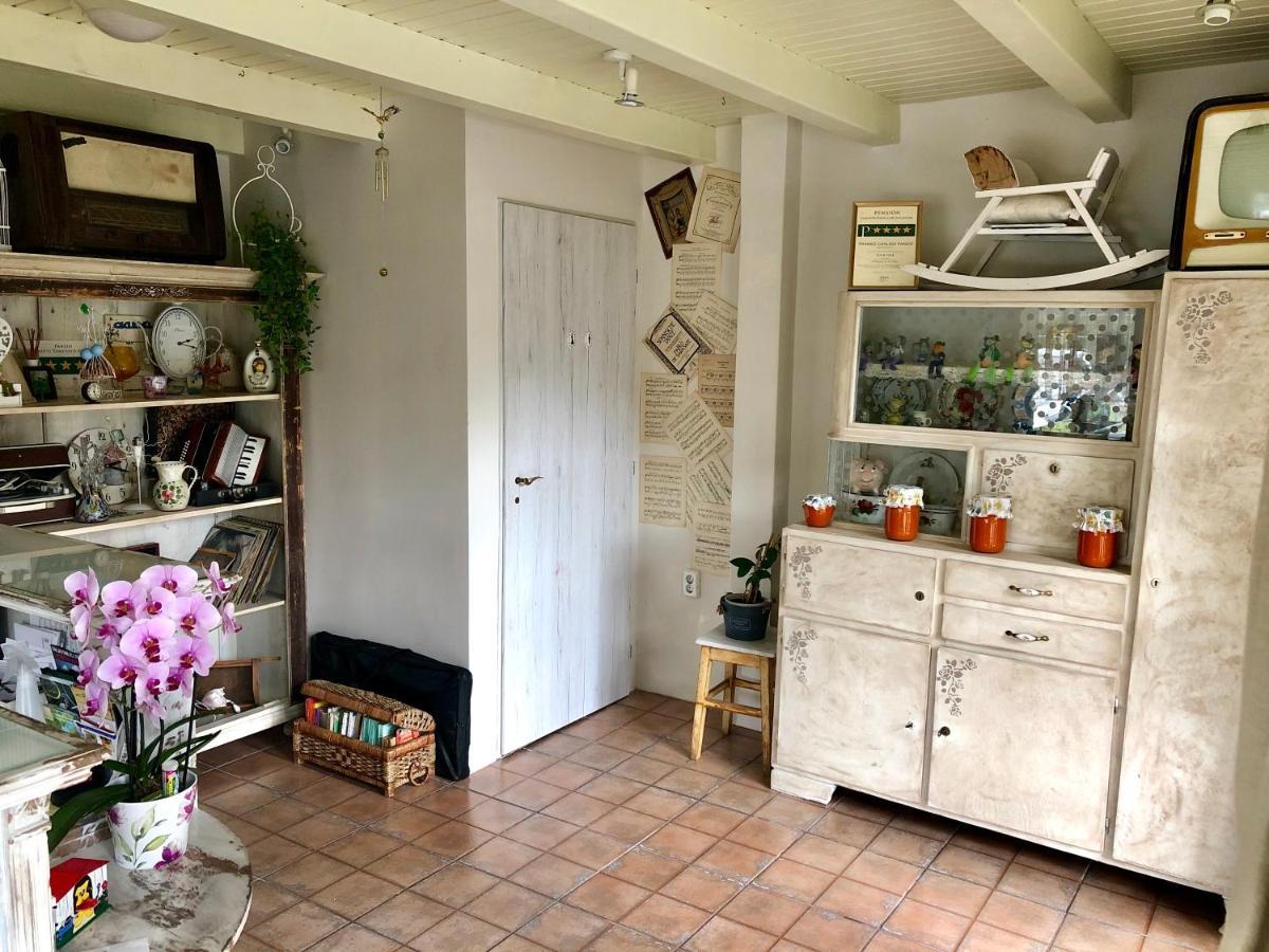 Bed and Breakfast F57 - Franko Csaladi Panzio Balatonlelle Exteriér fotografie